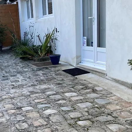 La Brie Cosy Apartment Quincy-Voisins